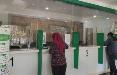 Cara menggadaikan emas di pegadaian.