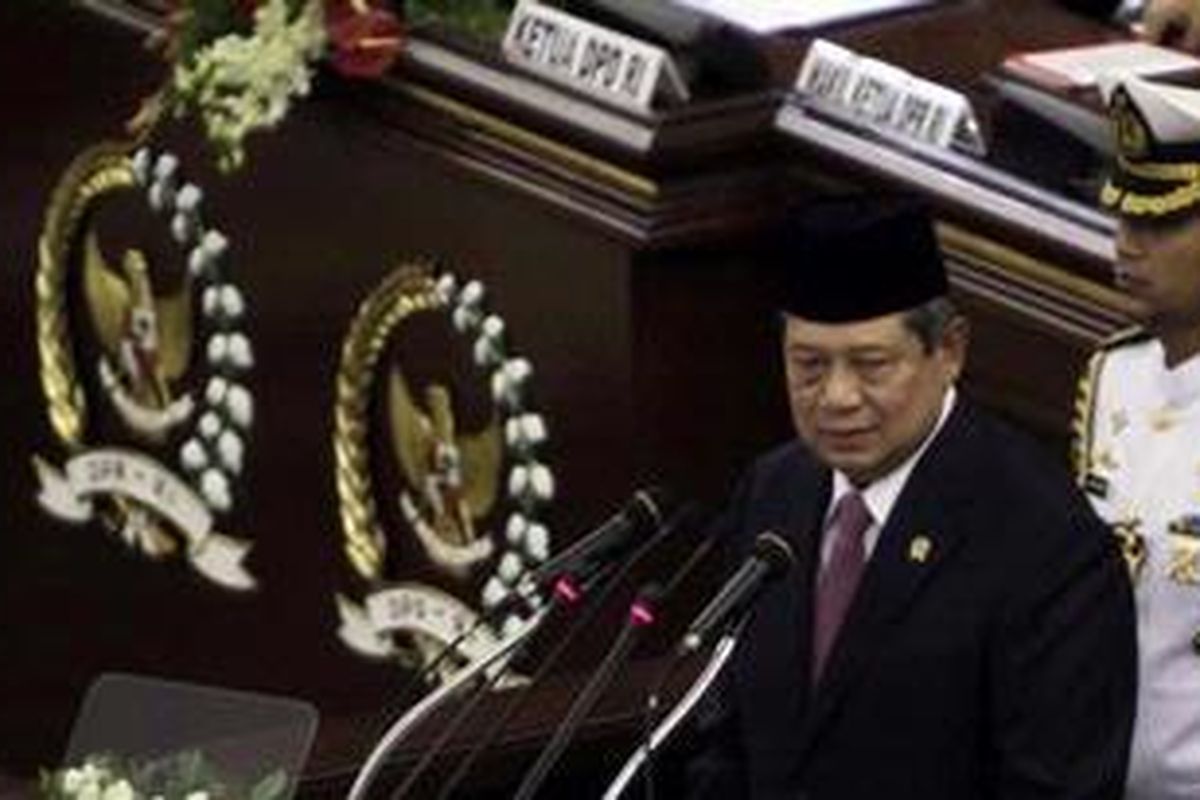 Presiden Susilo Bambang Yudhoyono menyampaikan pidato kenegaraan dalam rangka peringatan HUT ke-66 RI pada Sidang Bersama DPR dan DPD di Gedung DPR, Jakarta, Selasa (16/8/2010).