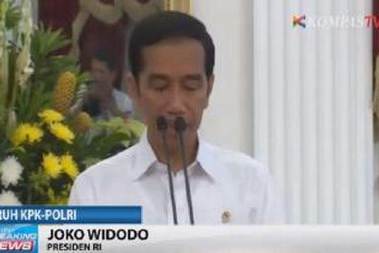 Presiden Joko Widodo saat mengumumkan calon kapolri baru di Istana Negara, Jakarta, Rabu (18/2/2015).