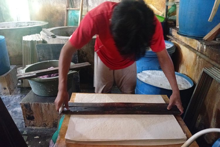 Harga Plastik Naik 100 Persen, Perajin Tempe di Manado Kecilkan Ukuran Produk