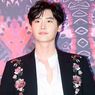 Profil Lee Jong Suk, Aktor Korea yang Bersinar Lewat School 2013