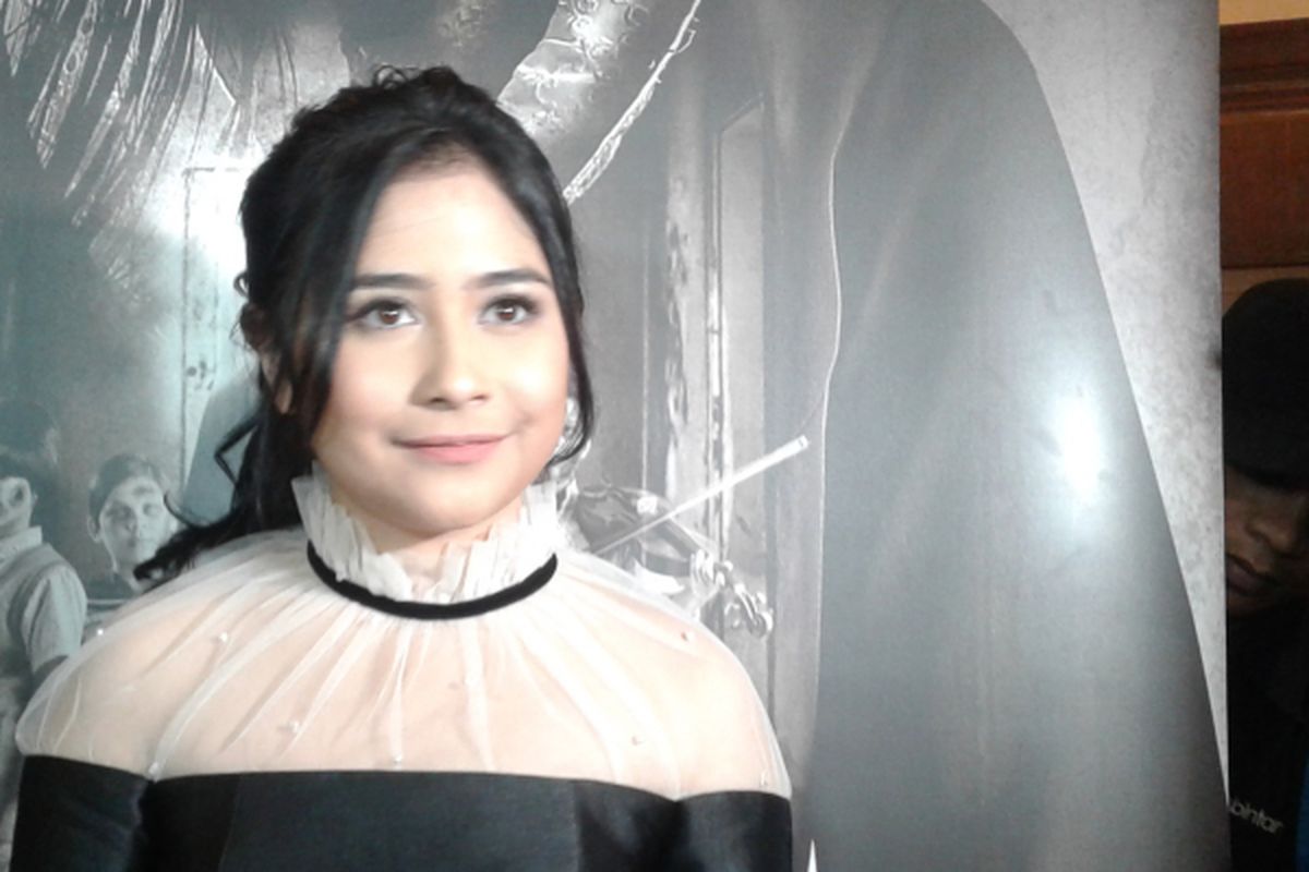 Prilly Latuconsina hadir dalam acara rilis film Danur di Metropole XXI, Cikini, Jakarta Pusat, pada Senin (27/3/2017).