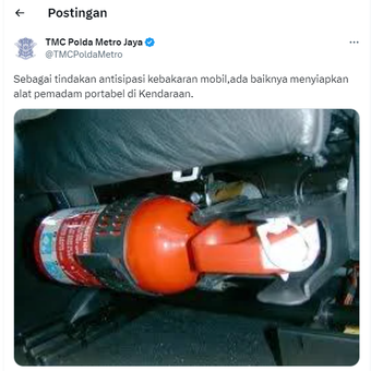 Tangkapan layar postingan media sosial @TMCPoldaMetro, menghimbu untuk menyediakan APAR di kendaraan