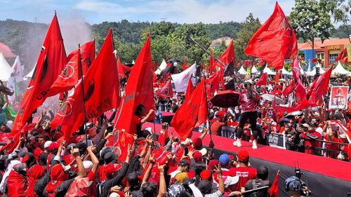 PDI-P Ingatkan Jokowi Sadar Diri dan Tak Terlena Orang di Sekelilingnya