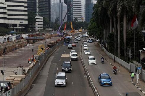Mulai 25 Juni, Pembatas Jalur Cepat dan Lambat di Jalan Sudirman Dihilangkan
