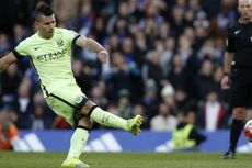 Kiper Chelsea Kartu Merah, Aguero Cetak Trigol