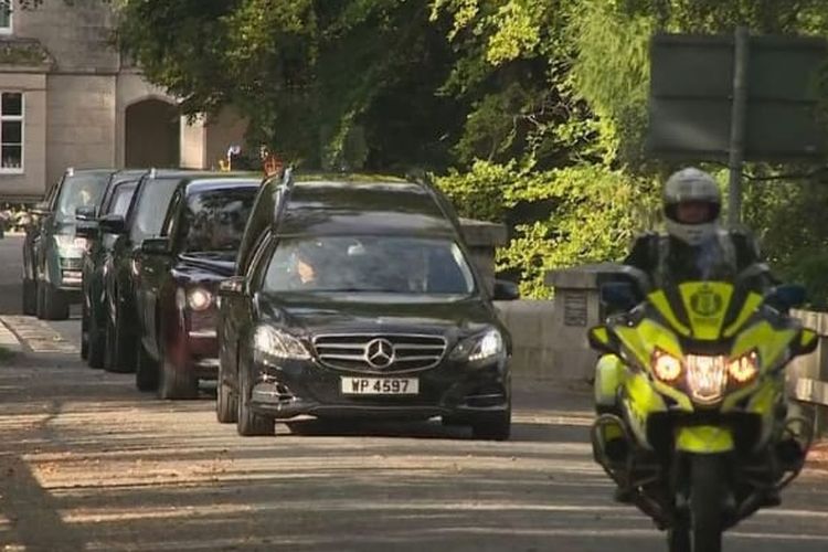 Mobil penghantar mendiang Ratu Elizabeth II
