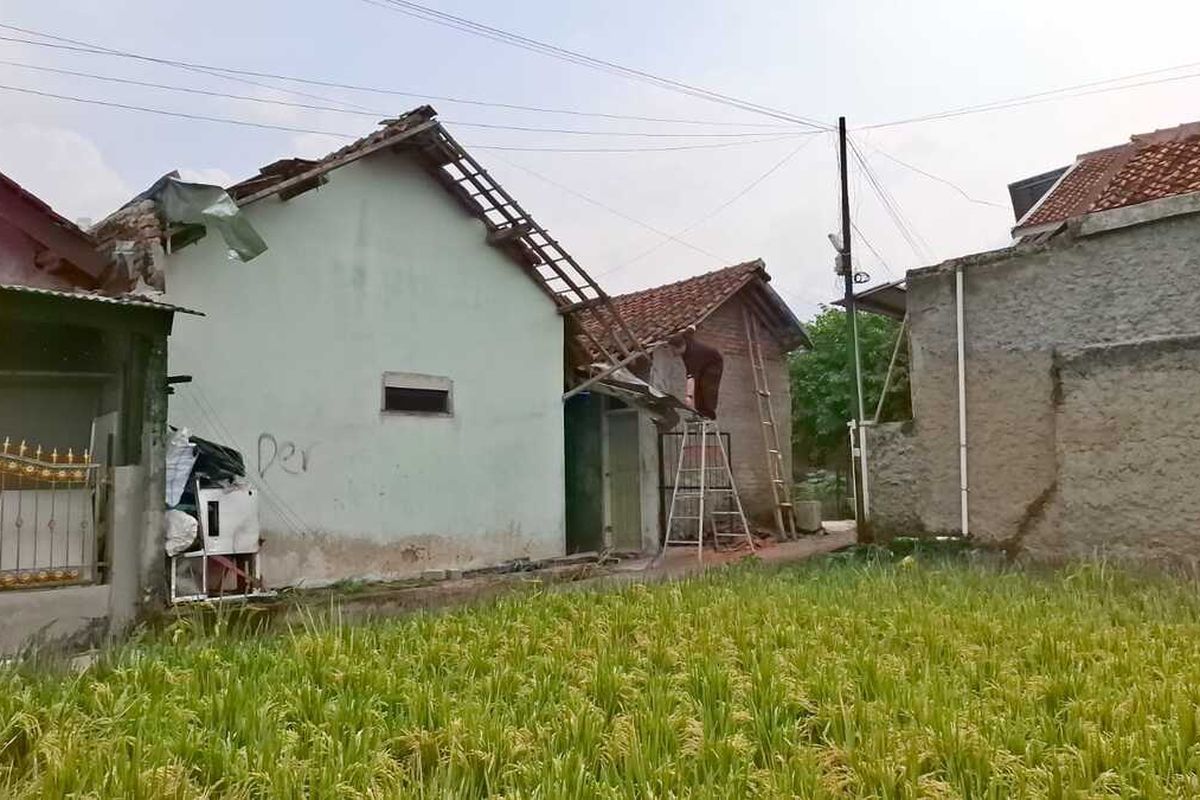Rumah warga di Kampung Pajagalan Timur, Desa Soreang, Kabupaten Bandung, Jawa Barat, Jumat (19/9/2025)