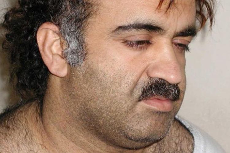 Gambar Khalid Sheikh Mohammed, dalang serangan teror di Amerika Serikat pada 11 September 2001 diambil tak lama setelah dia ditangkap di Pakistan, pada 1 Maret 2003. 