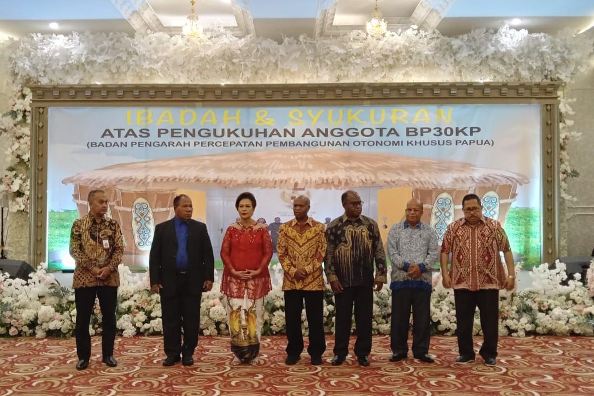 Pengukuhan anggota BP3OKP di Jakarta, Senin (29/5/2023).