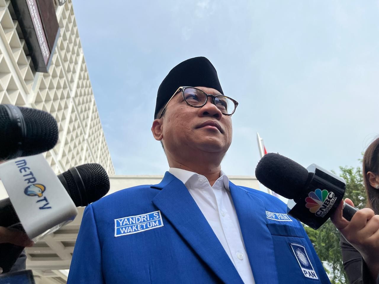 Ganjar-Mahfud Absen Saat Penetapan Prabowo-Gibran, PAN: Enggak Pengaruh