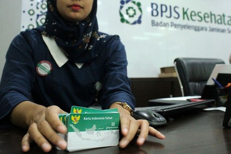 Ilustrasi BPJS Kesehatan. Skrining kesehatan BPJS membantu Anda mendeteksi risiko penyakit sejak dini, cukup melalui aplikasi atau di fasilitas kesehatan terdekat.
