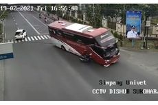 Viral, Video Bus Terobos Lampu Merah hingga Tabrak Pengendara Motor di Sukoharjo