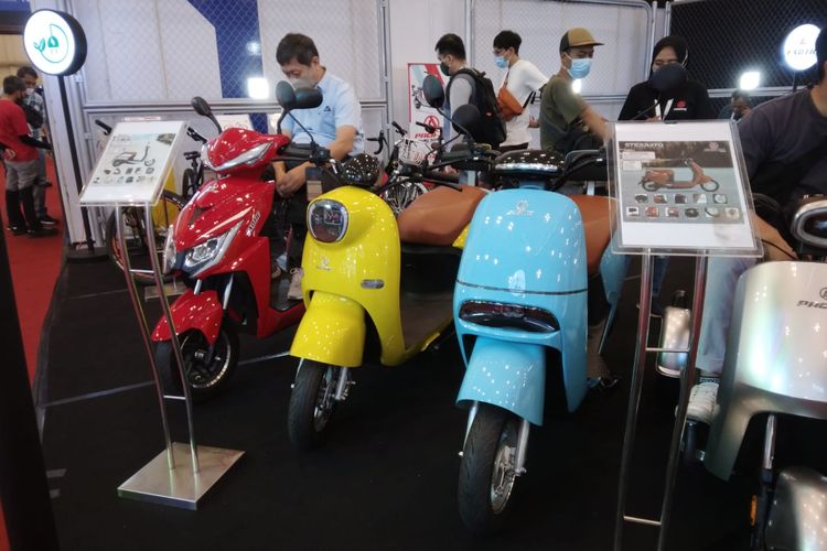 Exotic bike memajang tiga motor listrik murah di GIIAS 2022.