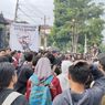 Ratusan Massa Gelar Aksi Kamisan di Polda Jateng, Tuntut Keadilan Kasus Penembakan Siswa
