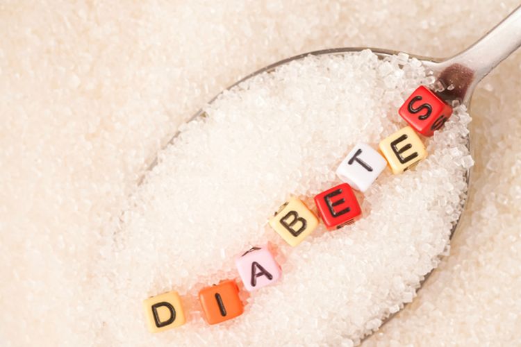 Diabetes ialah sekelompok penyakit yang memengaruhi cara tubuh menggunakan glukosa atau gula darah. Penyebab diabetes secara spesifik tergantung jenisnya.  