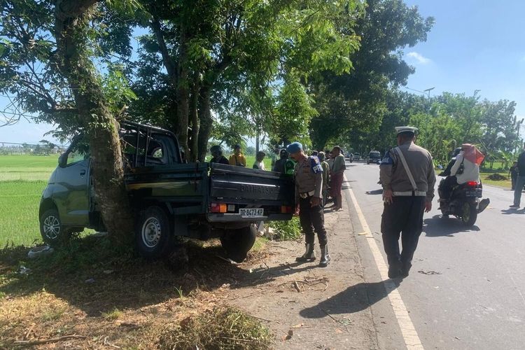 Kecelakaan Mobil Bak Terbuka di Lombok Barat, Bocah 8 Tahun Meninggal