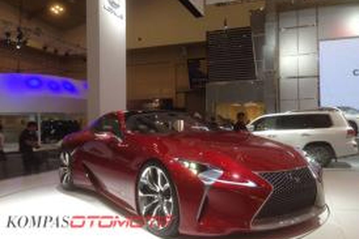 Lexus LF-LC di GIIAS 2015