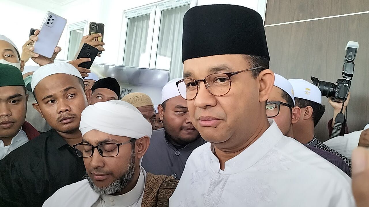 Melayat ke Habib Hasan bin Ja'far Assegaf, Anies Doakan Akhir yang Baik