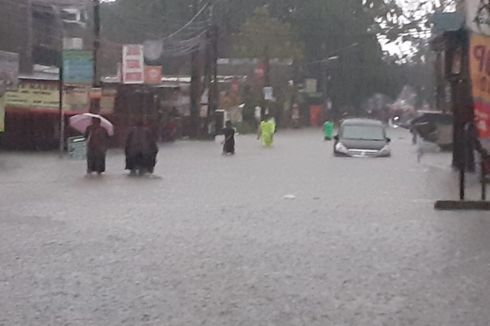 Daftar Jalan yang Tidak Bisa Dilintasi Kendaraan Akibat Banjir