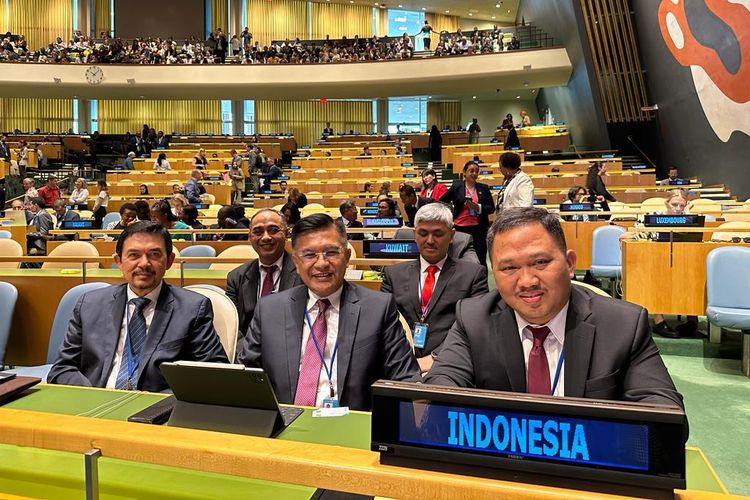 Kepala Badan Pengembangan dan Informasi Kementerian Desa Pembangunan Daerah Tertinggal dan Transmigrasi (Kemendesa PDTT) Ivanovich Agusta saat menghadiri High-Level Political Forum (HLPF) on Sustainable Development 2023 di Ruang Sidang Umum PBB, New York, AS, Senin (10/7/3023).
