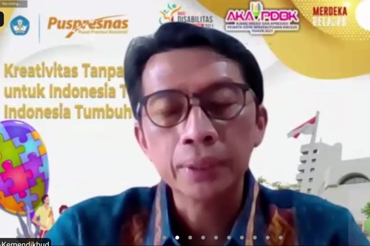 Plt. Kepala Puspresnas, Asep Sukmayadi dalam Ajang Kreasi dan Apresiasi Peserta Didik Berkebutuhan Khusus (AKA-PDBK) HDI pada 4 November 2021.
