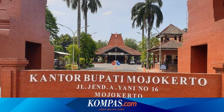 Penasaran Berapa Gaji Bupati?
