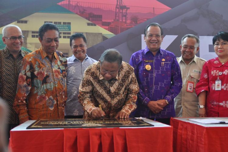 Menteri Koordinator Bidang Perekonomian Darmin Nasution Resmikan Kawasan Ekonomi Khusus Palu, Rabu (27/9/2017).