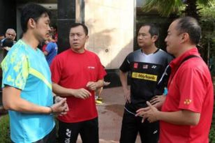 Para pelatih tim Piala Thomas Malaysia (dari kiri): Rashid Sidek, Tan Kim Her, Wong Tat Meng, dan Hendrawan.
