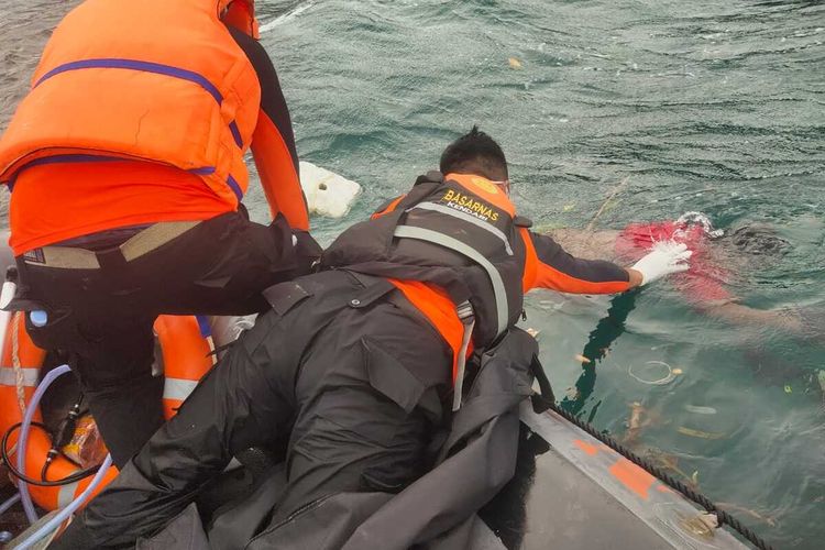 Mustafa (31), seorang nelayan asal Desa Lagasa, Kecamatan Duruka, Kabupaten Muna, Sulawesi Tenggara ditemukan tewas tenggelam di selat Buton perairan Labuan, Kabupaten Buton Utara, Sabtu (24/12/2022).