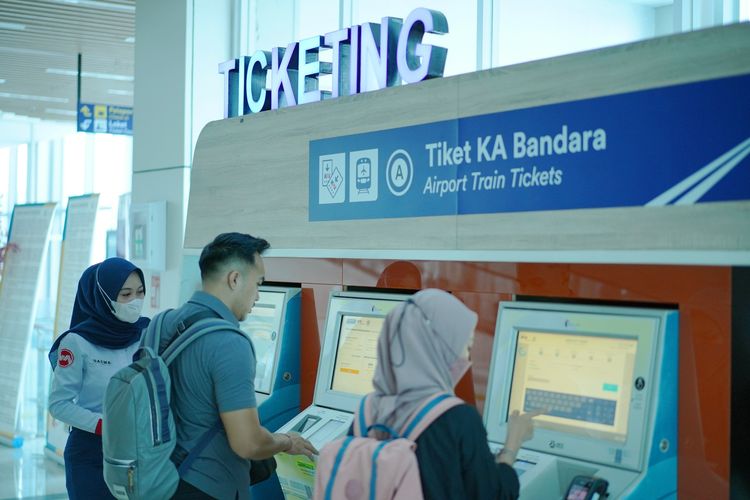 Dalam rangka memeriahkan Hari Ulang Tahun (HUT) Kereta Api Indonesia (KAI) ke-79, KAI Commuter kembali hadirkan promo diskon untuk tiket Commuter Line Basoetta. 
