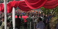 Menhan Sjafrie Pimpin Upacara Pemakaman Militer Ryamizard Ryacudu 