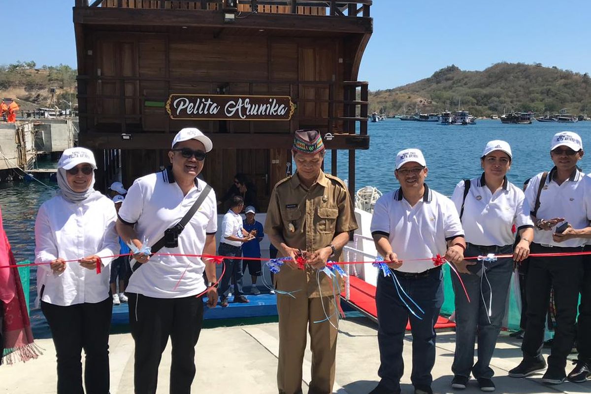 Peluncuran Kapal Pinisi Pelita Arunika di Labuan Bajo, NTT, Selasa (23/7/2019).