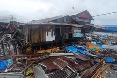 40 Rumah Warga di Kota Sorong Rusak Berat Diterjang Gelombang Pasang