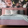 Pilih Mana untuk Kamar Tidur, Cat atau Wallpaper Dinding?