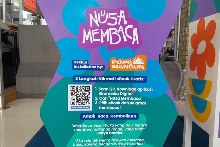 Akses eBook gratis yang disediakan oleh pihak kereta api di Stasiun Jakarta Kota