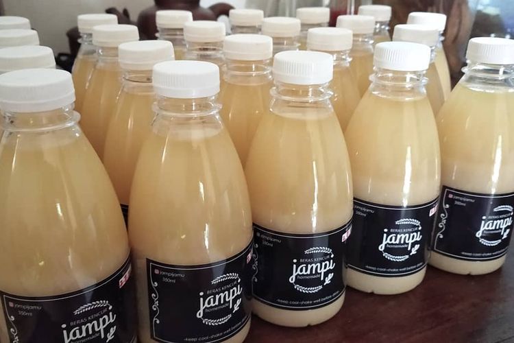 Ilustrasi minuman tradisional, beras kencur di Jampi Jamu Beras Kencur.