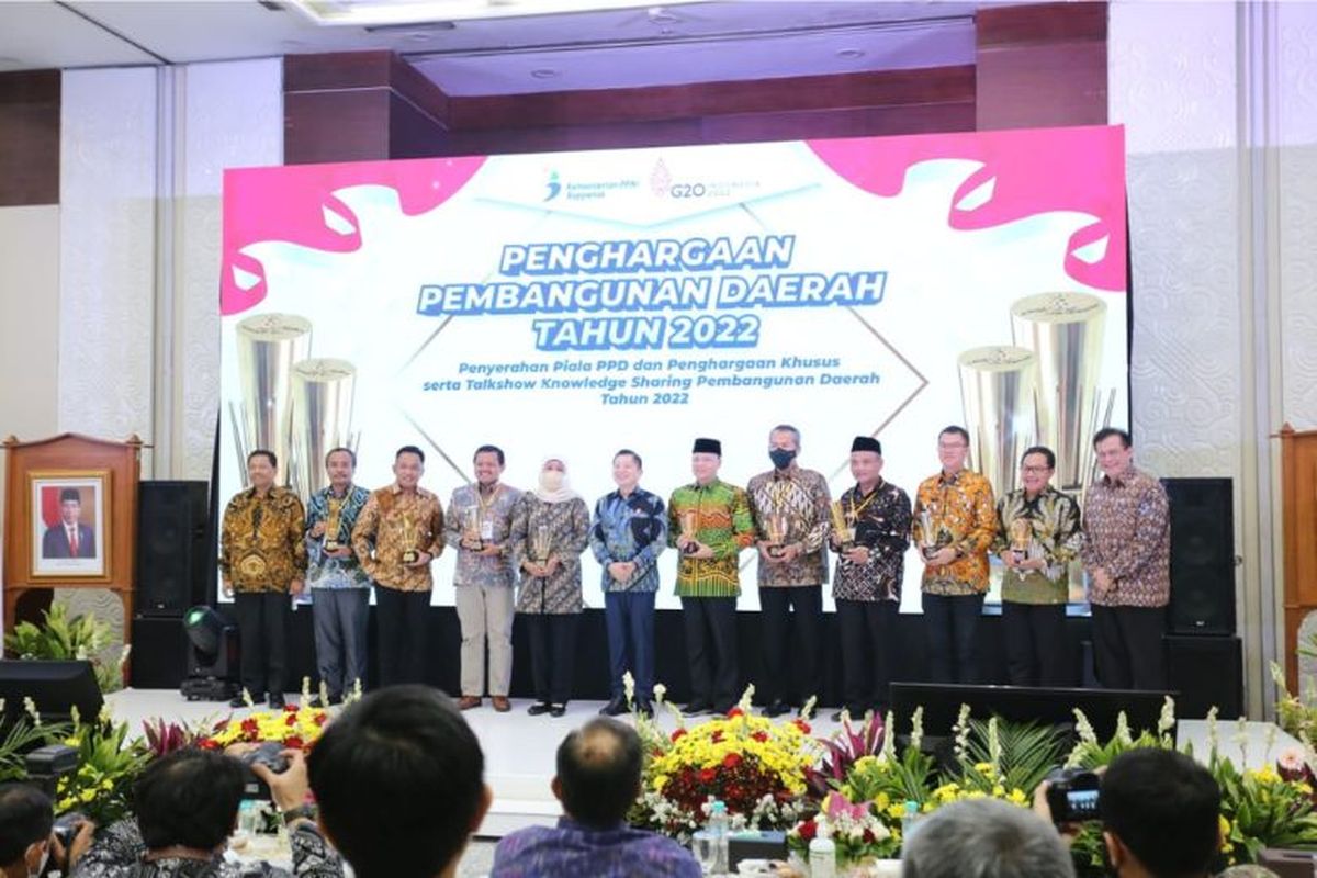 Pemprov Jabar meraih Penghargaan Pembangunan Daerah (PPD) 2022 sebagai provinsi terbaik pertama dari Kementerian PPN/Bappenas. 