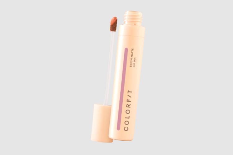 Lipstik warna nude dari Wardah, salah satu rekomendasi lipstik warna nude
