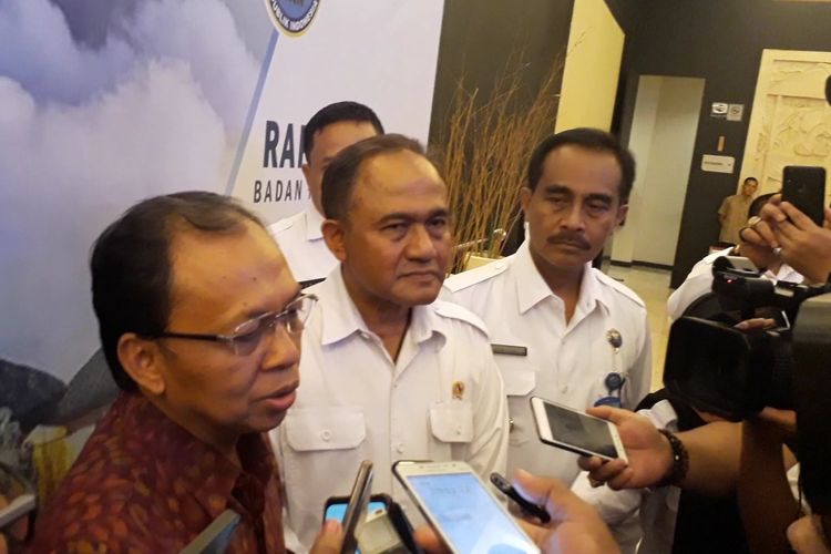 Gubernur Bali I Wayan Koster usai menghadiri Rapat Pimpinan Nasional BNN 2020 di Denpasar, Selasa (28/1/2020).