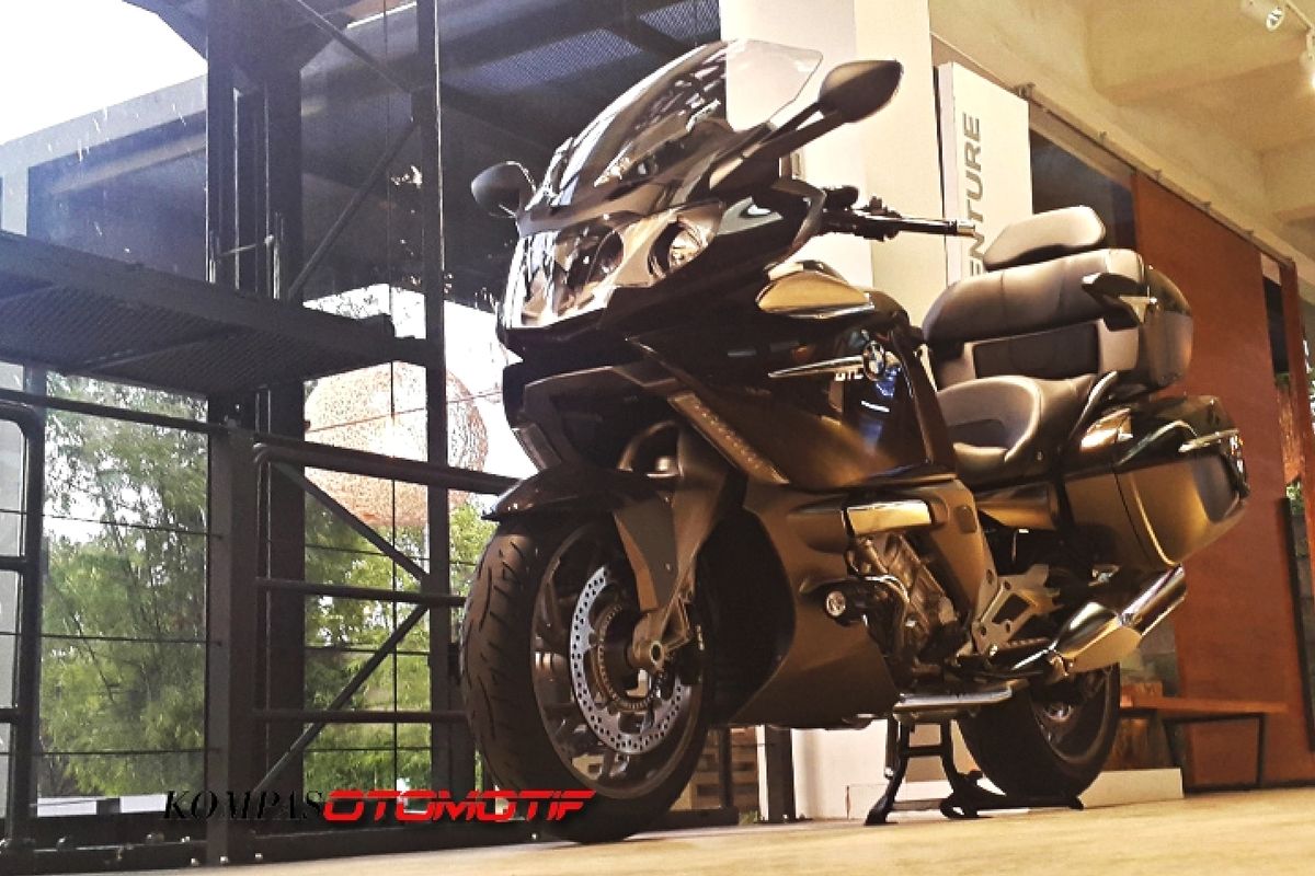 BMW K1600 GTL dibanderol Rp 1miliar lebih