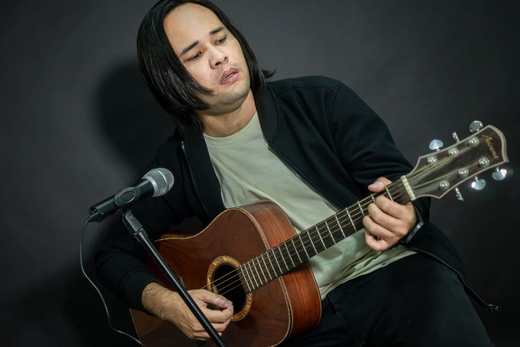 Calvin Dores Rayakan HUT ke-81 RI dengan Rilis Lagu Baru