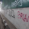 Jadi Sasaran Vandalisme, Dinding Underpass Dewi Sartika Depok Dipenuhi Coretan