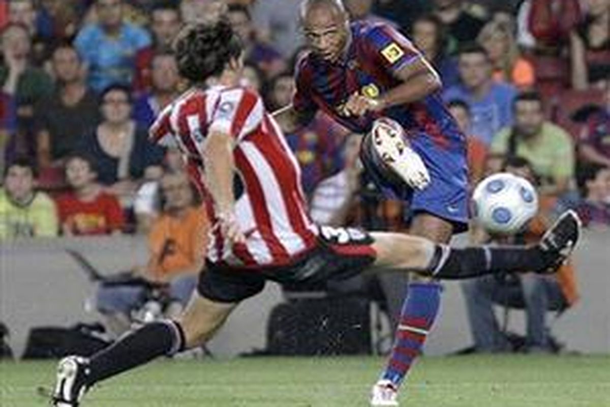Pertarungan Athletic Bilbao dan Barcelona selalu berlangsung seru, meski beda kelas.