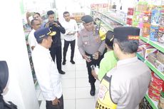 Sidak Jelang Ramadhan, Polisi dan Dinas Perdagangan Temukan Makanan Kedaluwarsa di Sumenep