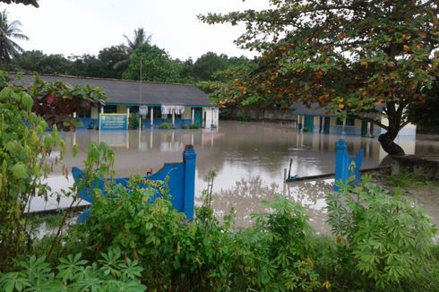 Demi Keamanan, Guru dan Siswa SD yang Sekolahnya Terendam Banjir di Bangka Diliburkan