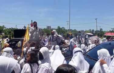 Saat Siswi SMP Dinikahkan Orangtuanya, Guru dan Temannya Demo ...