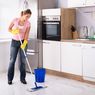 Seberapa Sering Harus Membersihkan Lantai Dapur? Ini Penjelasannya