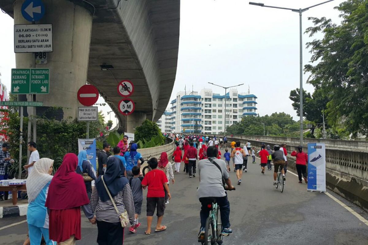 Suasana CFD JLNT Antasari Jakarta Selatan.