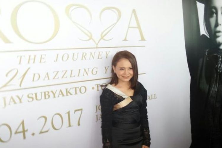 Rossa diabadikan dalam jumpa pers konser tunggalnya yang dinamai The Journey of 21 Dazzling Years di Skyloft, All Seasons Hotel, kawasan Thamrin, Jakarta Pusat,pada  Senin (27/2/2017).